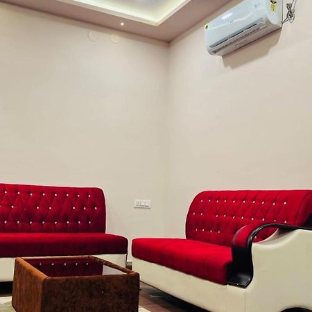 Sargawa The Palace Resort Ambikapur ภายนอก รูปภาพ